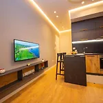 Chic Apartment